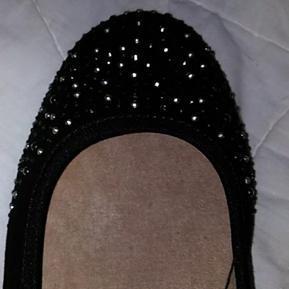 Size 8 black shoes with studded sparkles on the to - Picture 3 of 5